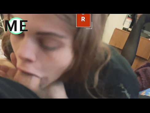 ❤️ Bo'g'iz bo'shlig'i, yirtilgan külotlu çoraplar va yirtilgan poshnalar bilan tanishish yoqimli Sifatli jinsiy aloqada pornoda uz.cbddeluxe.top